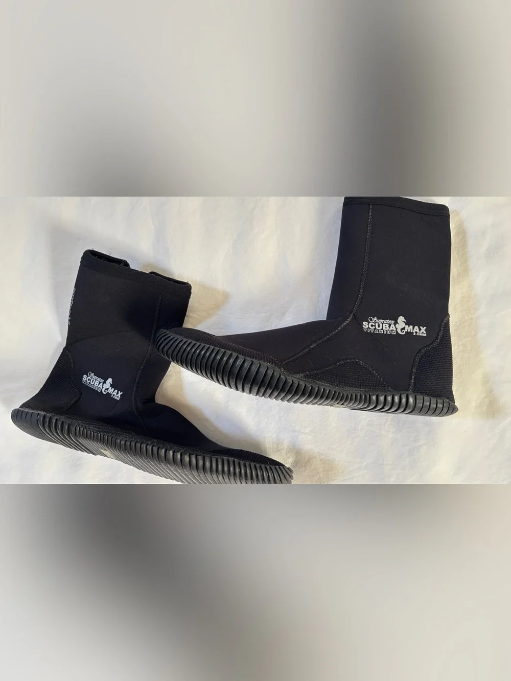 Scuba Max Titanium 3mm Dive Boots US 11 EU 47/48 + XL Hood NWOT